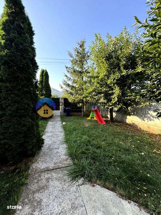 Casa sat Vadurele , comuna Alexandru cel Bun - Imagine principală: 3/19