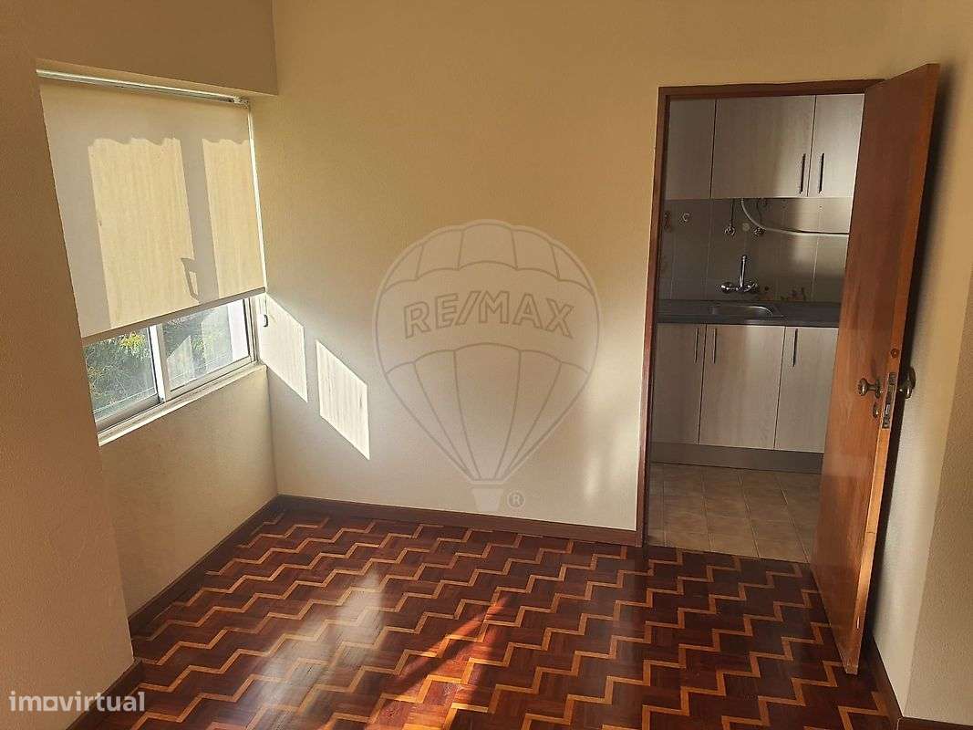 Apartamento T2 para arrendamento - Grande imagem: 2/10