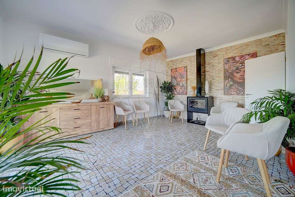 Moradia T6 para venda-31