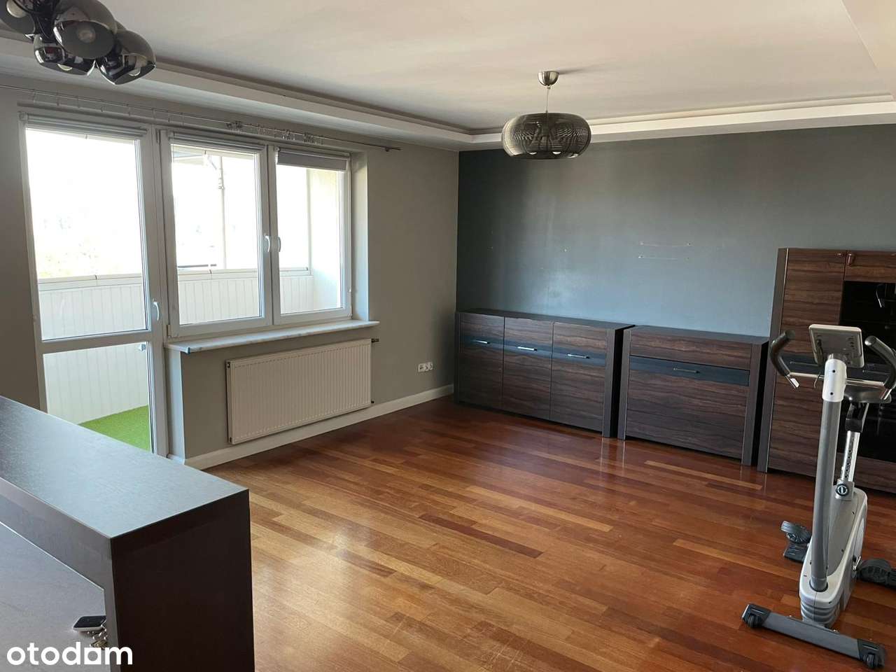 Bezpośrednio: 3-pokoje + garaż - Pełny obrazek: 3/16