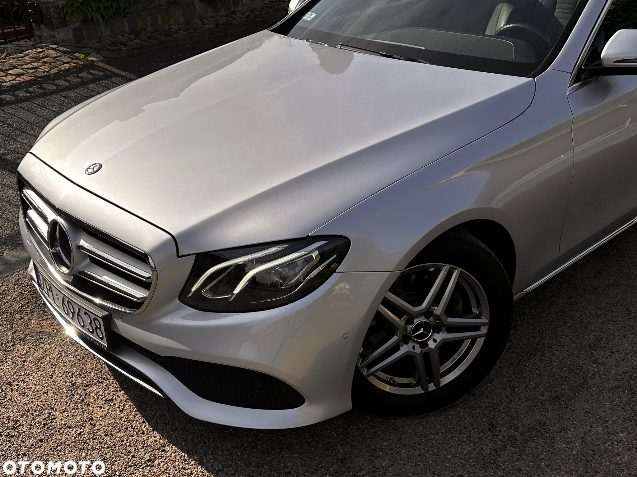 Mercedes-Benz Klasa E 220 d Business Edition 9G-TRONIC - 3