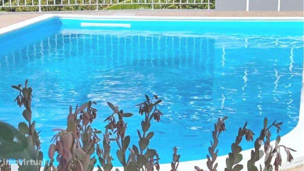 Casa / Villa em Arco da Calheta de 181 m2 - Grande imagem: 2/26