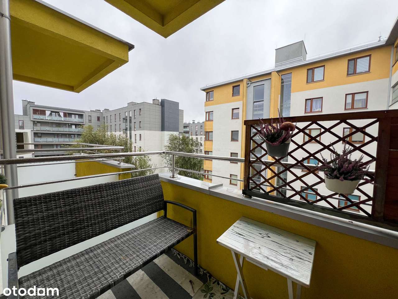 Dwupoziomowe mieszkanie w atrakcyjnej lokalizacji – Nowy Świat-Siedlce-13