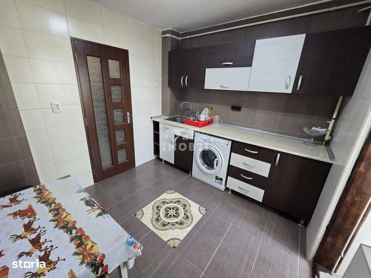 Apartament Ideal cu Doua Camere, Pret Mic, Acte la Zi - Strada Domniso-14