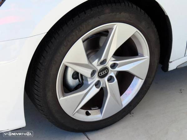 Audi A3 Sportback 30 TDI S line S tronic - 25