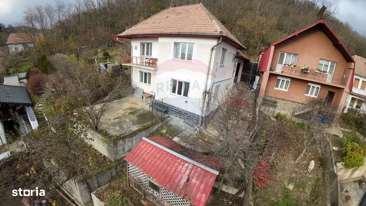 Casă / Vilă cu 5 camere de vânzare în zona Exterior Sud-13