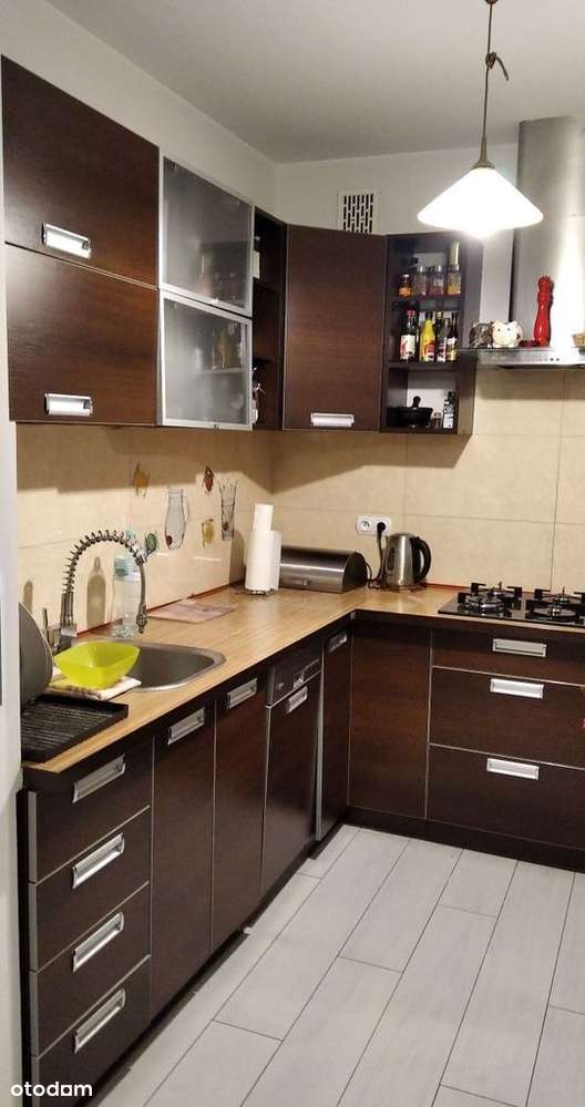 Ładne mieszkanie w atrakcyjnej cenie !-3