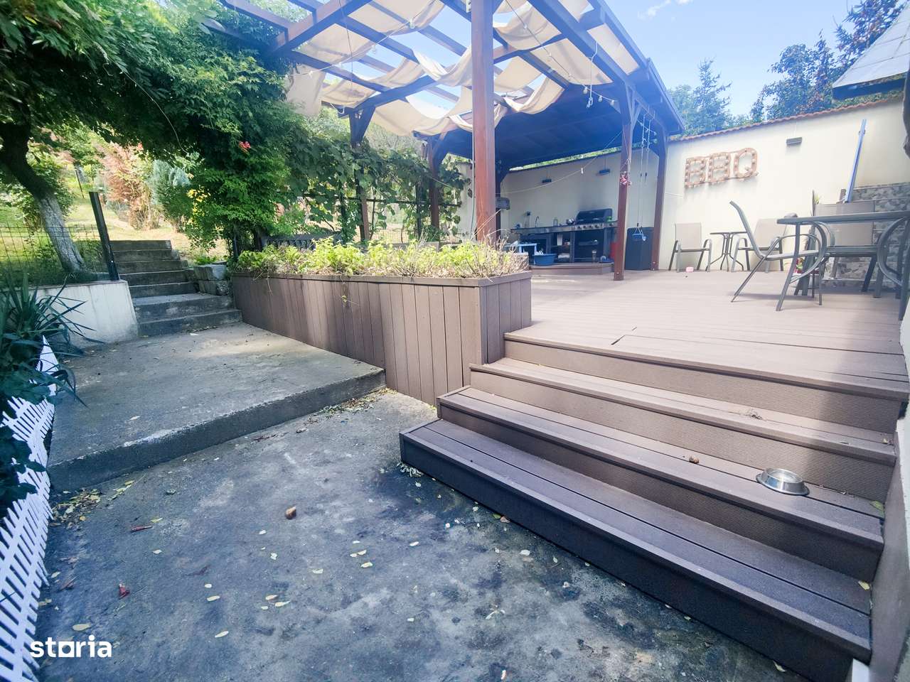 DE VÂNZARE – IMOBIL UNIC, STR. DUMBRĂVEI NR. 27, PITEȘTI - Imagine principală: 4/20