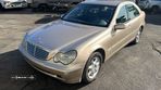 Mercedes C220 W203, 2002 Para peças - 1