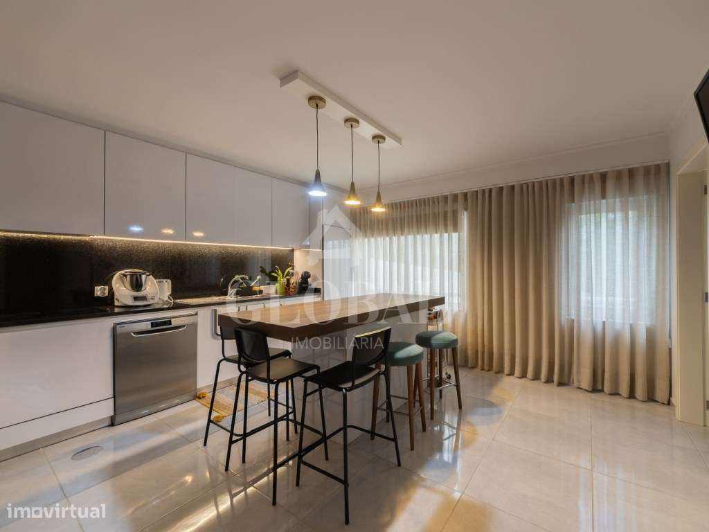 Apartamento T3 Duplex Mozelos-8