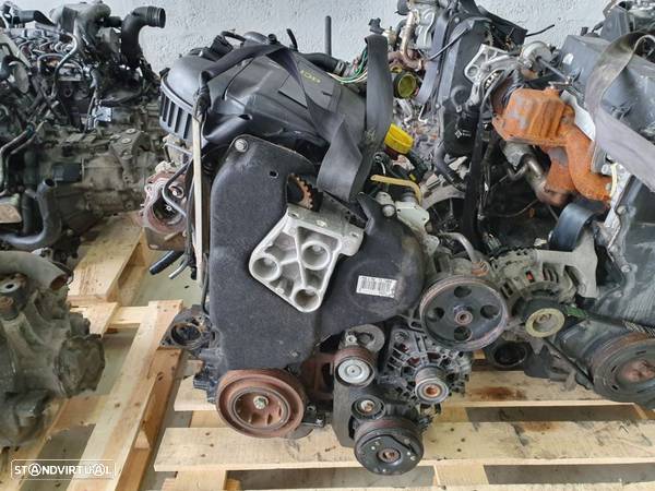 Motor Renault Traffic 1.9 DCI 2005, 100cv, ref F9Q 760 - 3