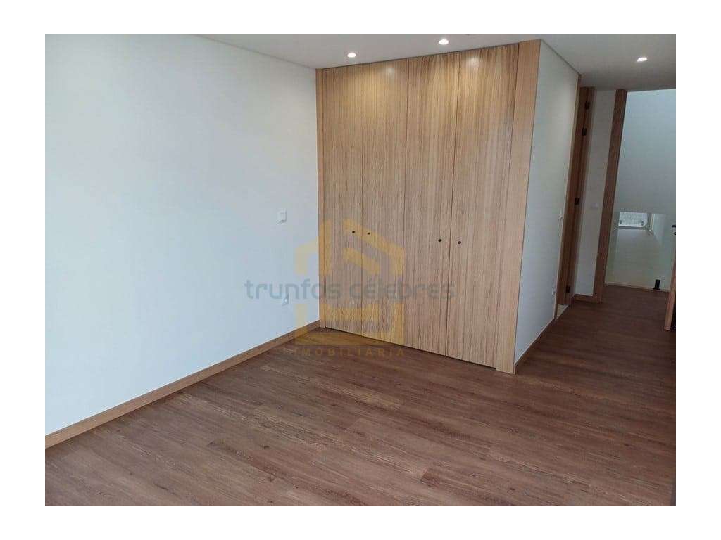 Moradia t2 NOVA A 100MT DA PRAIA Da fragosa em Ver-o-Mar, Póvoa de ...-17