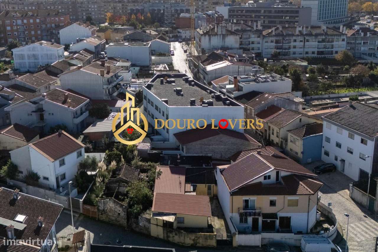 Casa Térrea com Terreno na Asprela, S. Mamede de Infesta-7