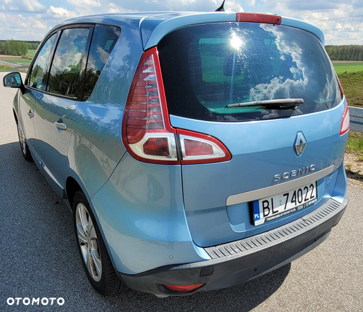 Renault Scenic 2.0 16V Privilege CVT Euro5 - 14