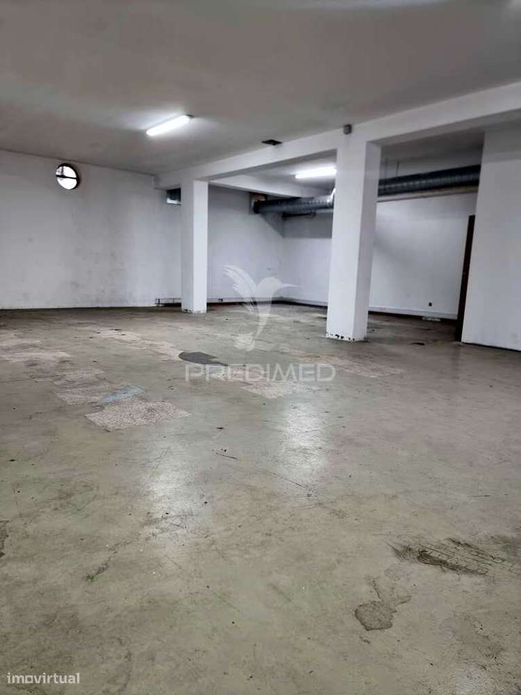 Armazém para venda no Salgueiral - 185m2 - Grande imagem: 5/11