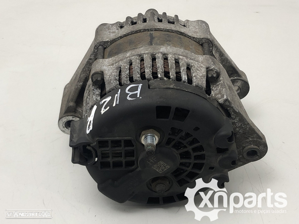 Alternador CHEVROLET AVEO Hatchback 1.2 | 04.08 -  Usado REF. 96936136 MOTOR B12... - 4