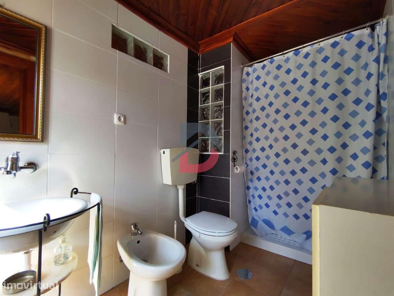 Duas moradias históricas-24