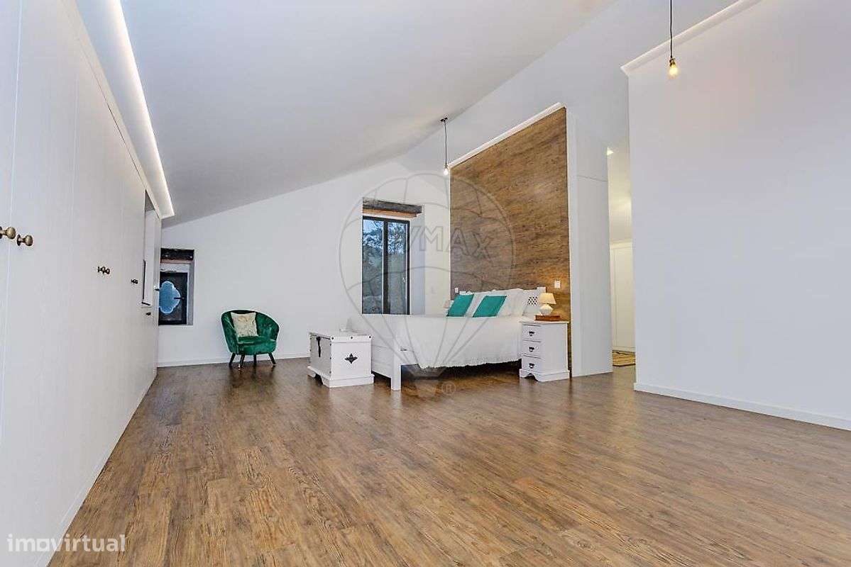 Moradia T4 para venda-15