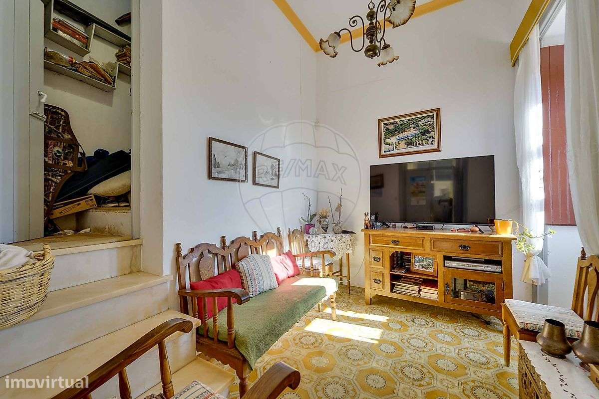 Moradia T15 para venda-10