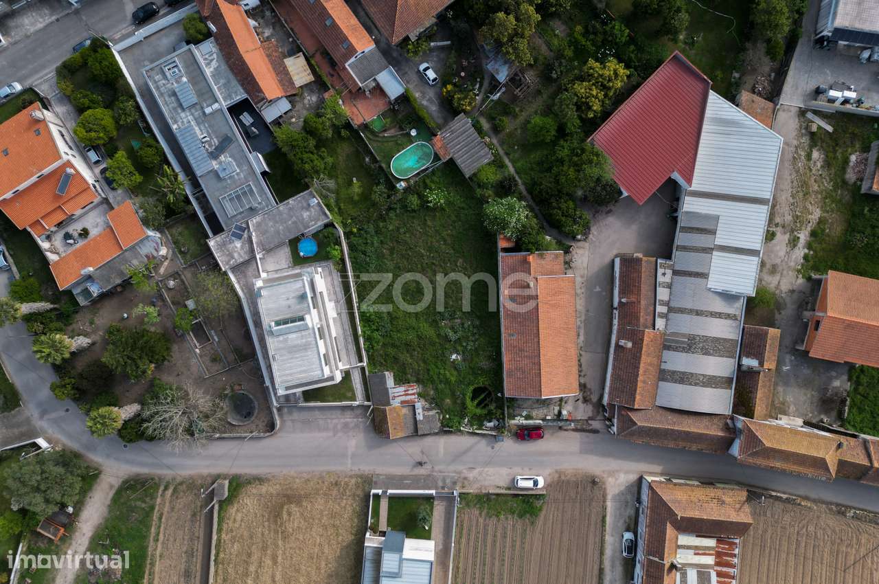 Terreno Aveiro - excelente excelente oportunidade para investidores - Grande imagem: 3/13