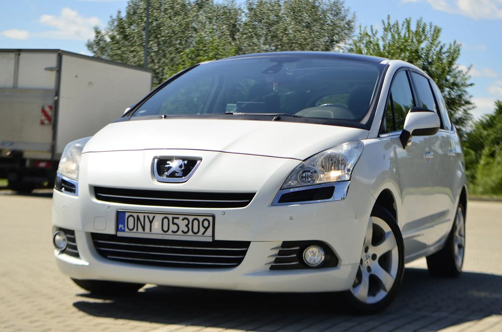 Peugeot 5008 I (2009-2017) HDI FAP 150 Allure 2011