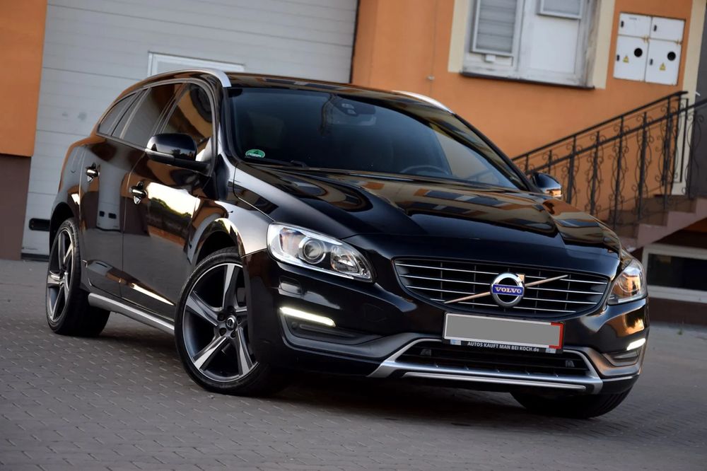 Volvo V60 I D4 Geartronic Momentum 2015