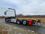 Mercedes-Benz Actros - 3