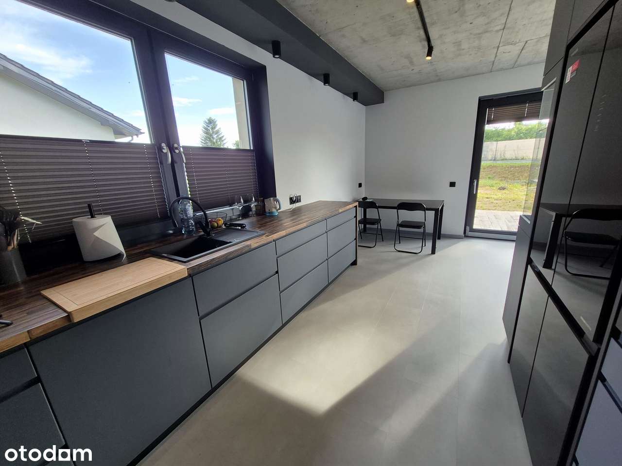 Przestronny i funkcjonalny dom z potencjałem – Dąbrówka Tczewska-7