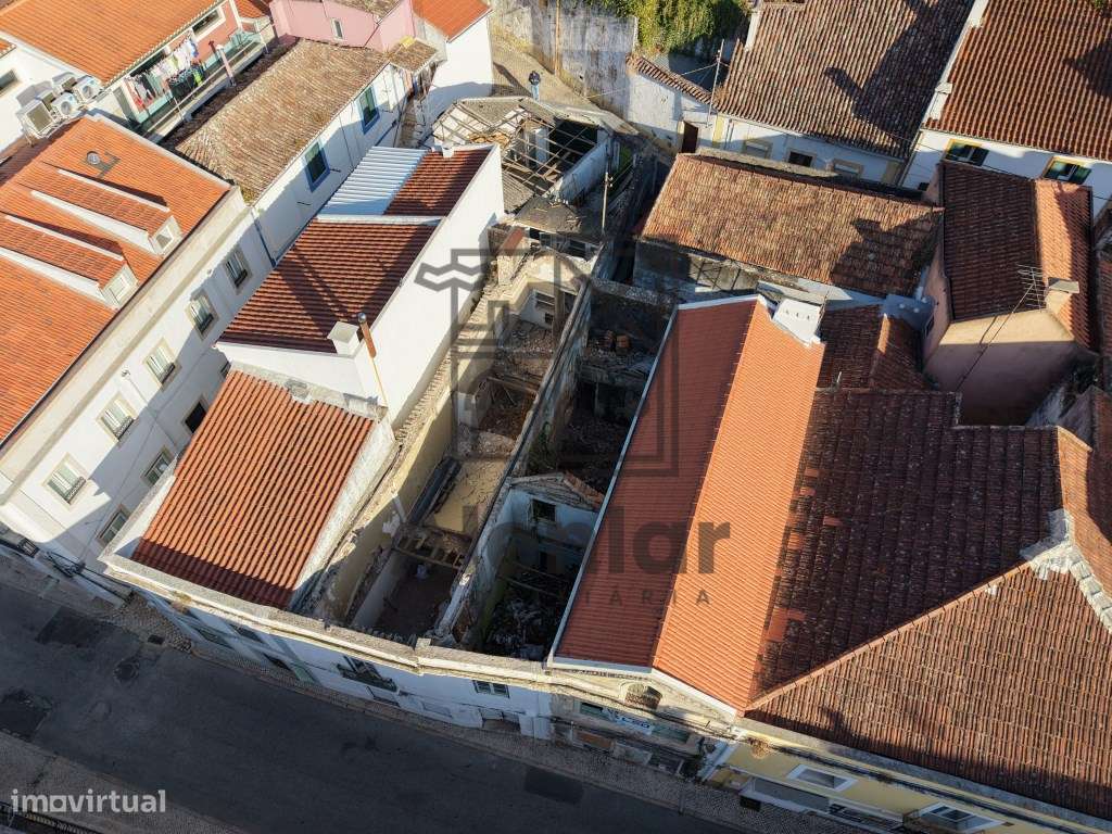 Prédio para remodelação no centro de Alenquer-7