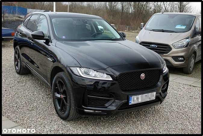 Jaguar F-Pace 2.0 i4D AWD R-Sport - 12