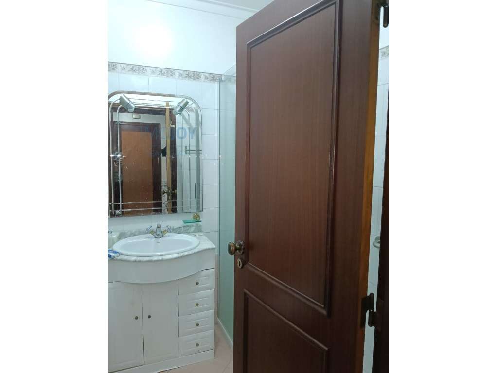 Apartamento T2 na Alameda da Guia em Cascais-12