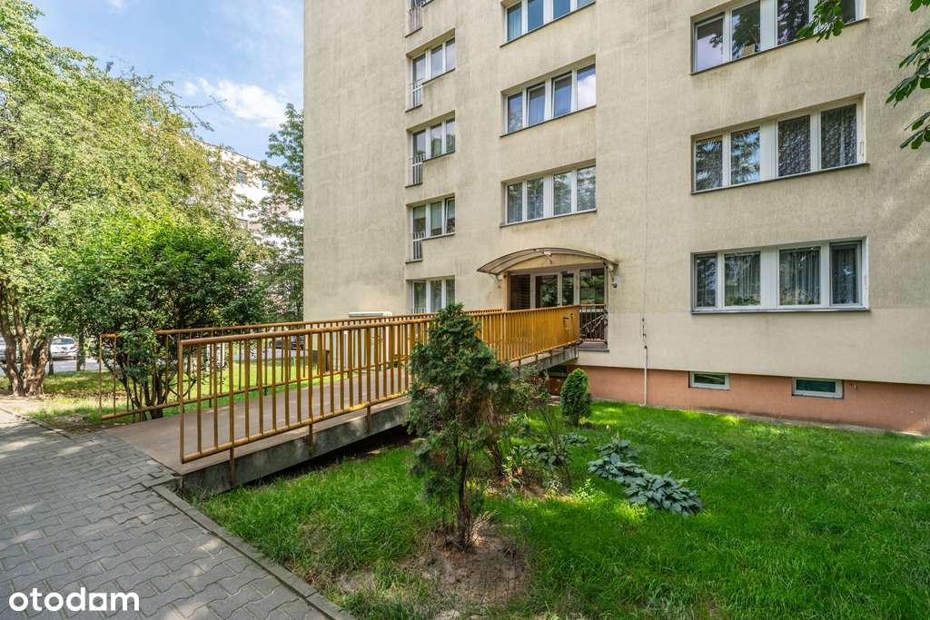 Okazja! 4 ustawne pokoje w topowej lokalizacji-15