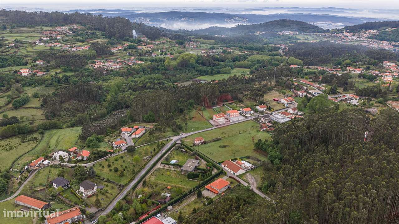 Terreno de 7153 m2 com Potencial de Construção em Monte Córdova – Sant - Grande imagem: 5/13