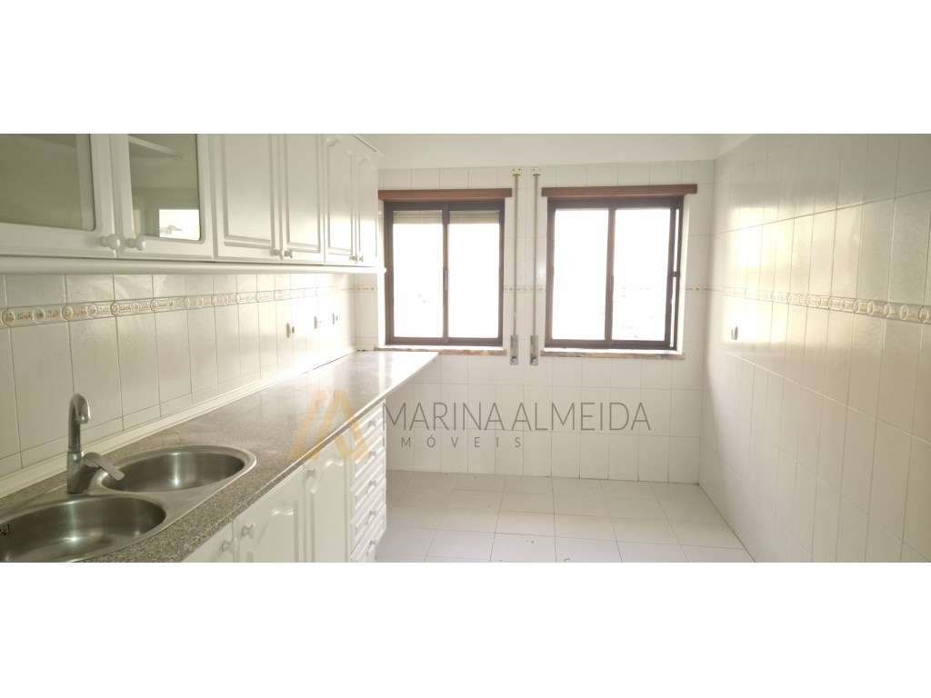 Apartamento t2 ( 3 assoalhadas ), rés do chão com arrecadação, junt...-13