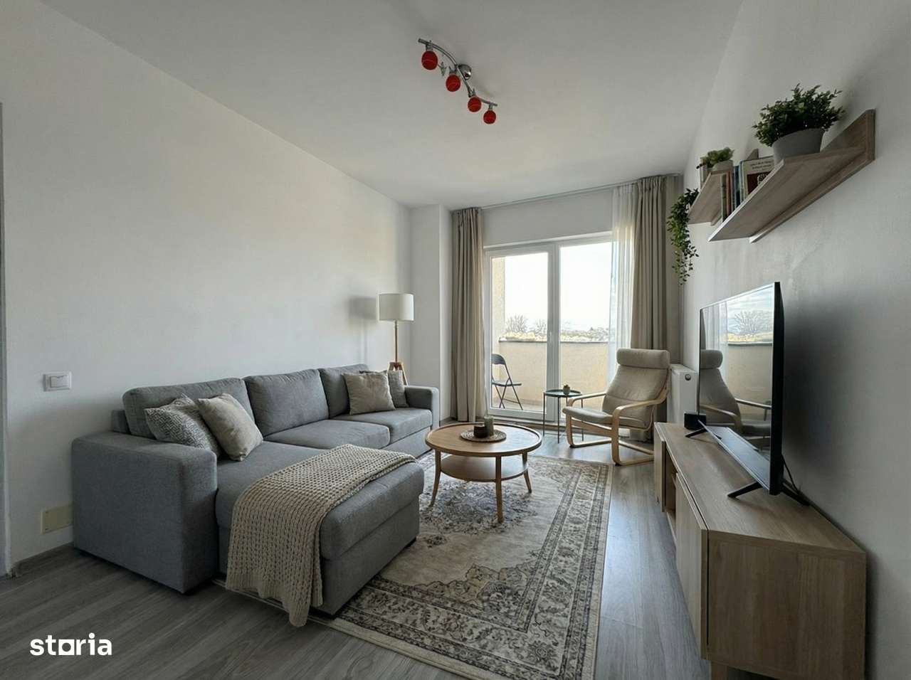 Apartament cu 2 camere I Decomandat I Zona Vivo-0