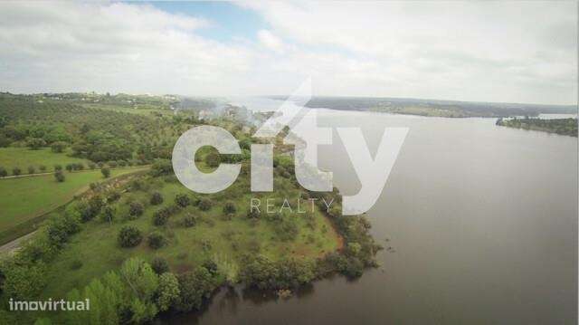 PRÉDIO EXCLUSIVO NO CENTRO DE MONTARGIL-24