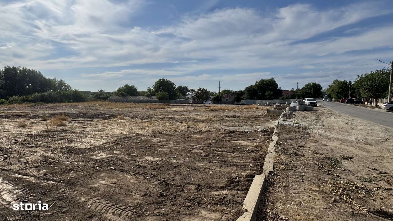 Teren Draganesti-Olt la soseaua principala N Titulescu - Imagine principală: 4/13