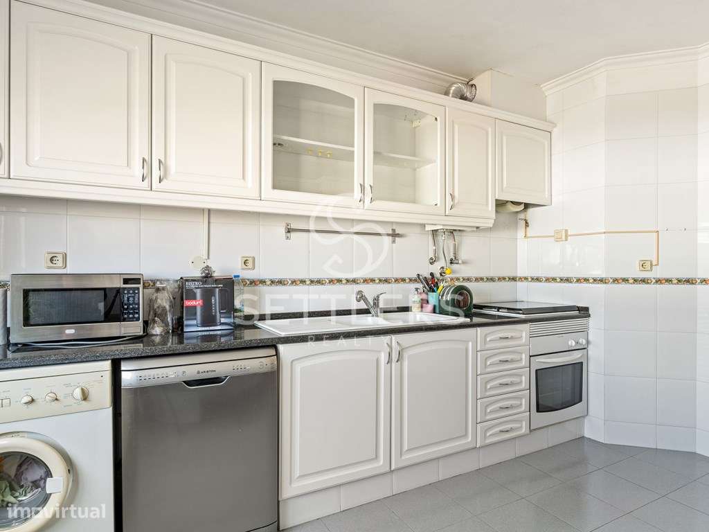 Apartamento T2+1 - Parede-11