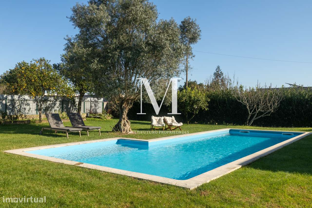 Famalicão | Propriedade T3+1 Térrea | 1.500 m² | Piscina | Jardim | LU-30