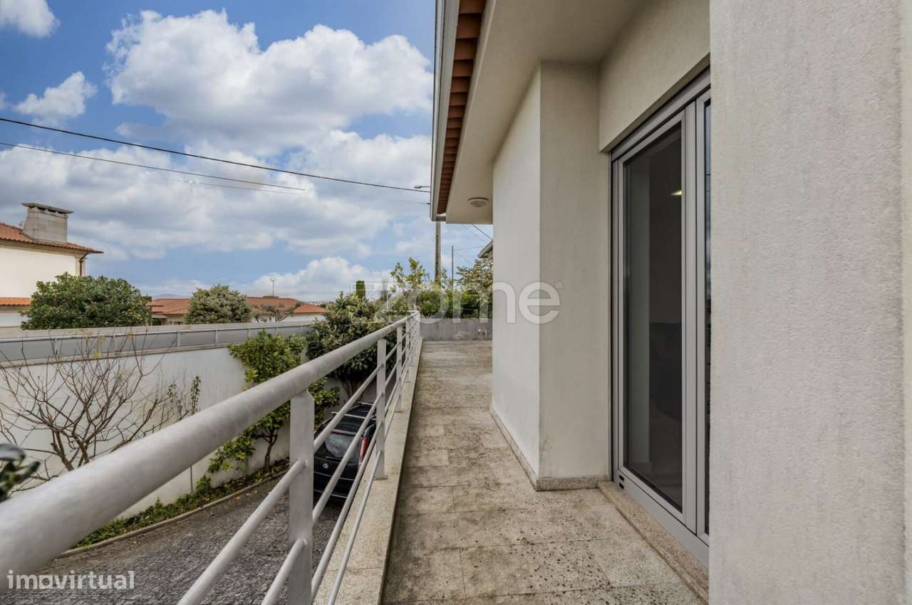 Moradia T3 300 m2 Barcelinhos, Barcelos - Grande imagem: 5/32