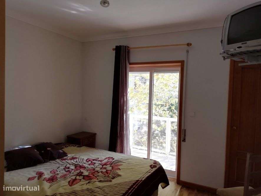 Apartamento T1 Próximo da Praia - Equipado - Grande imagem: 5/6