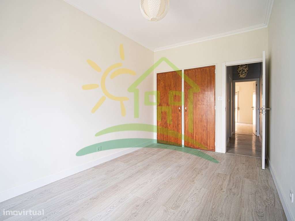 Apartamento T3 em Ramada - Odivelas | Excelente Localização e Lumin...-15