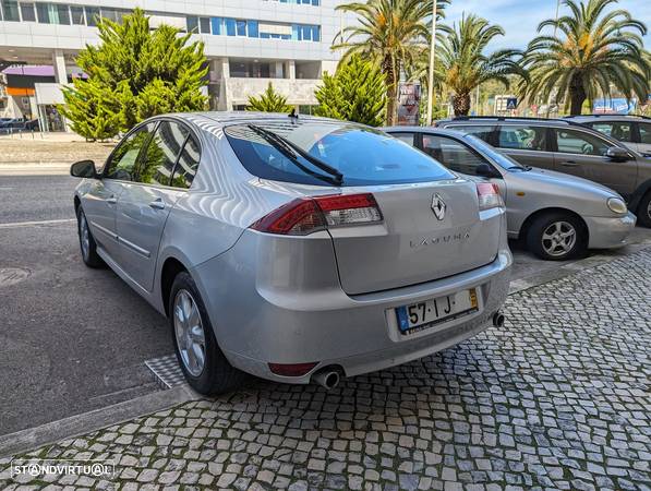 Renault Laguna 2.0 dCi Dynamique S - 7