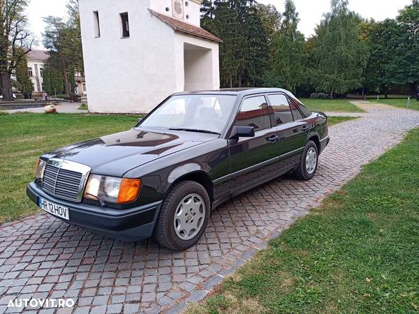 Mercedes-Benz W124 - 2