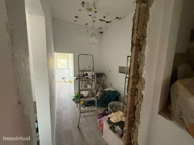 T2 Campo de Ourique - Onde pode dar assas à sua imaginação. - Grande imagem: 2/7