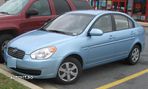 Dezmembrez Hyundai Accent - 1