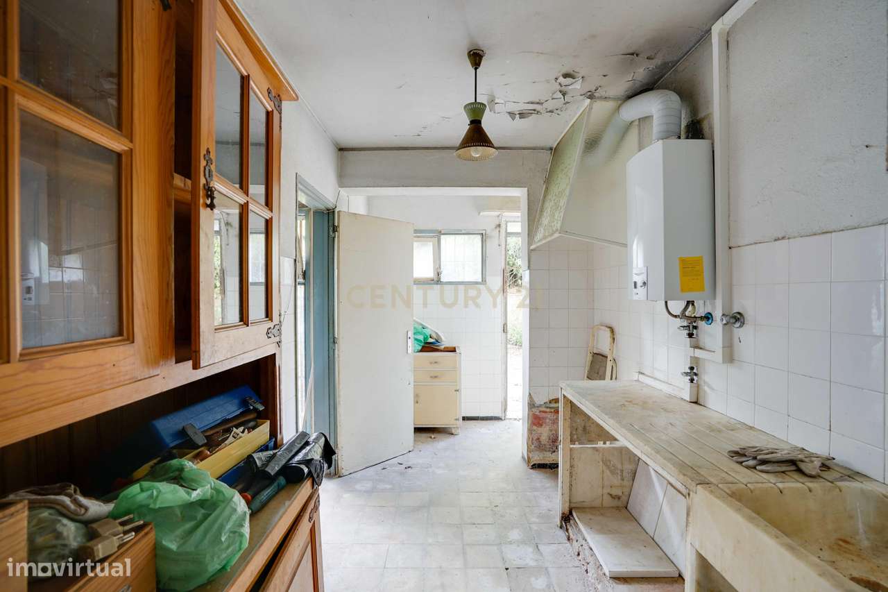 Moradia T6 para venda, próxima da praia de Santo Amaro de Oeiras-8