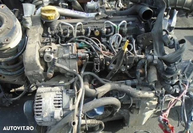 Vand Motor Complet cu Injectoare cu Pompa cu Turbina Dacia Sandero 1.5 DCI Euro4 din 2007 - 1