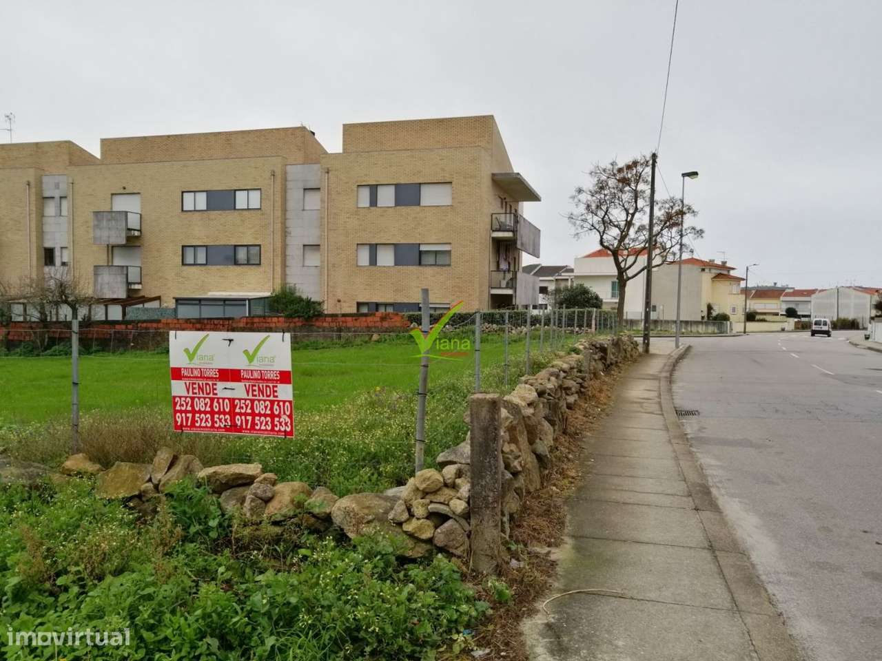 Terreno junto à Via B da Póvoa de Varzim - Grande imagem: 3/12