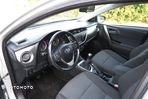 Toyota Auris 2.0 D-4D Executive - 19